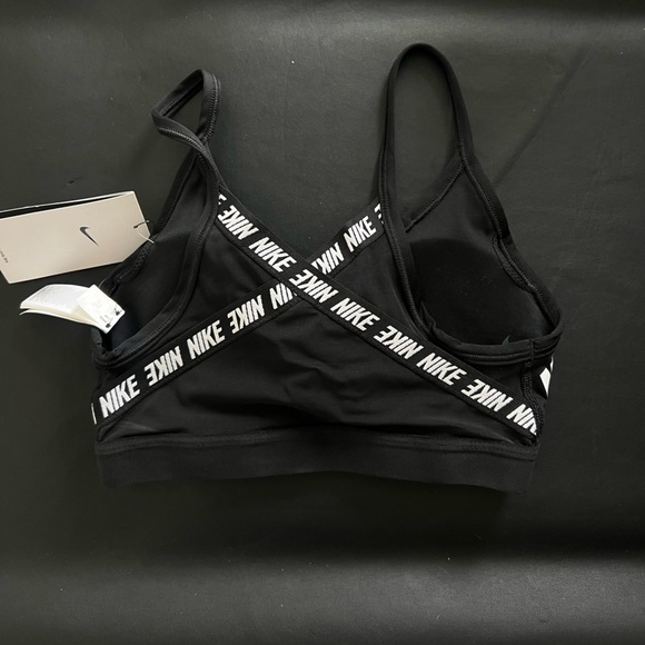 Nike Indy Logo Bra - Picture 2 of 4
